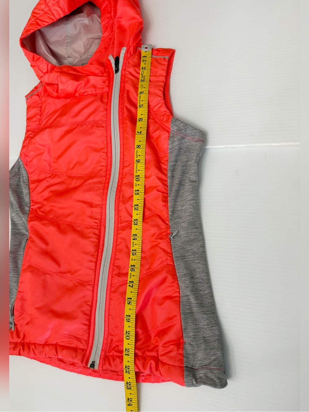 Title Nine Will Power Light Vest - S - Picture 11 of 11